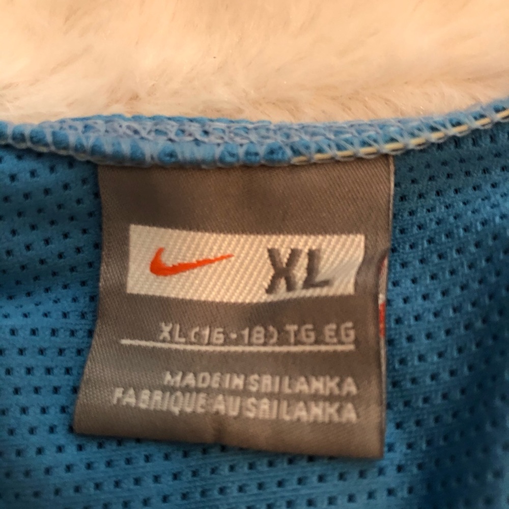 Nike baby blue athletic top🌸 - Picture 3 of 3